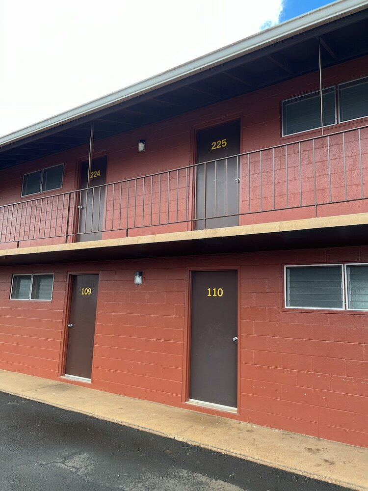 Фото Tip Top Motel Cafe & Bakery