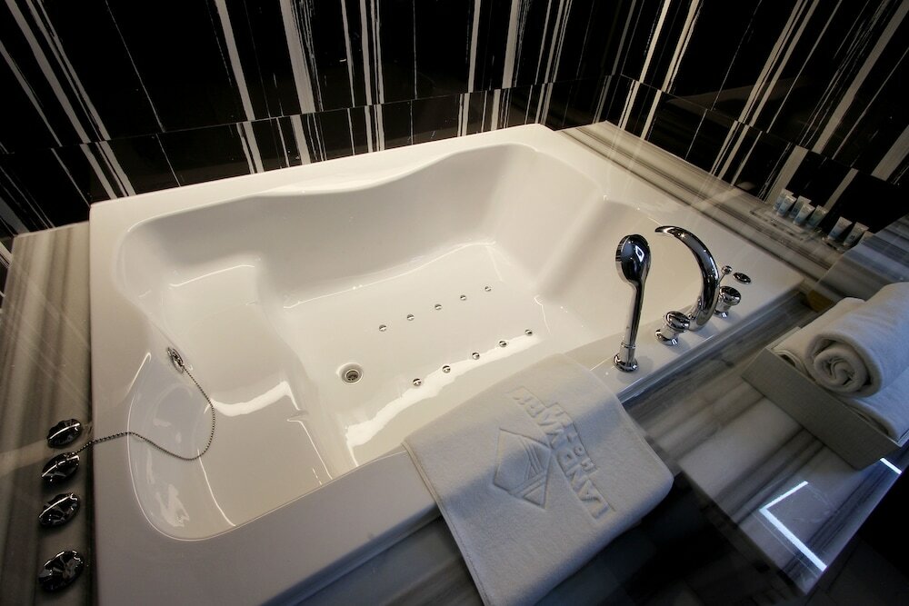 Фото Royal Prime Hotel