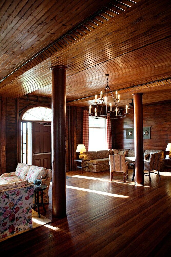 Фото Chebeague Island Inn