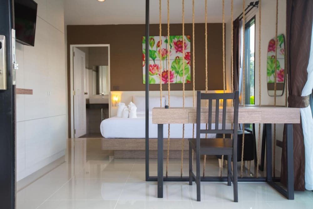 Фото Bua Tara Resort