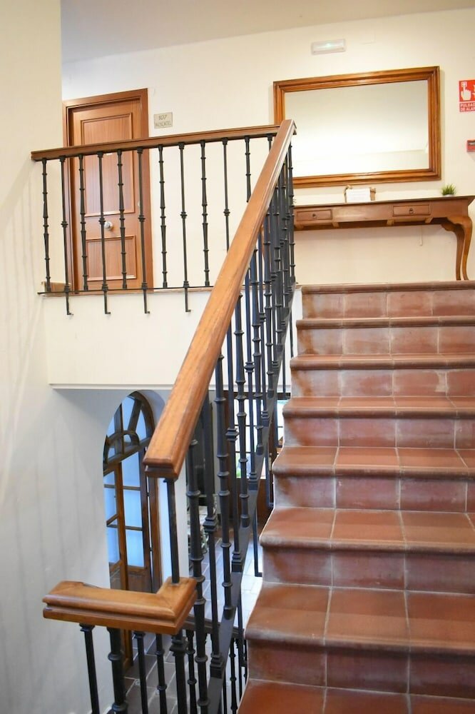 Фото Humaina Hotel