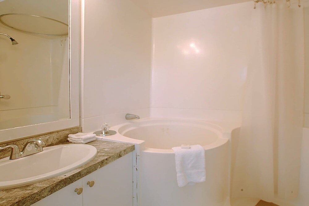 Фото Topsider Resort by Capital Vacations