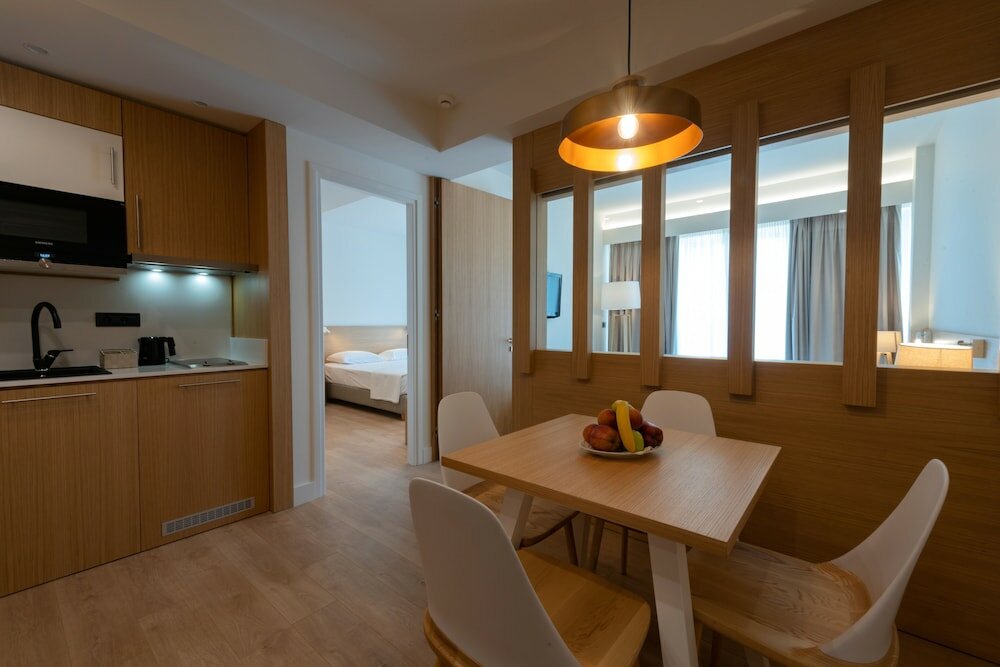 Фото Pharae Palace Hotel