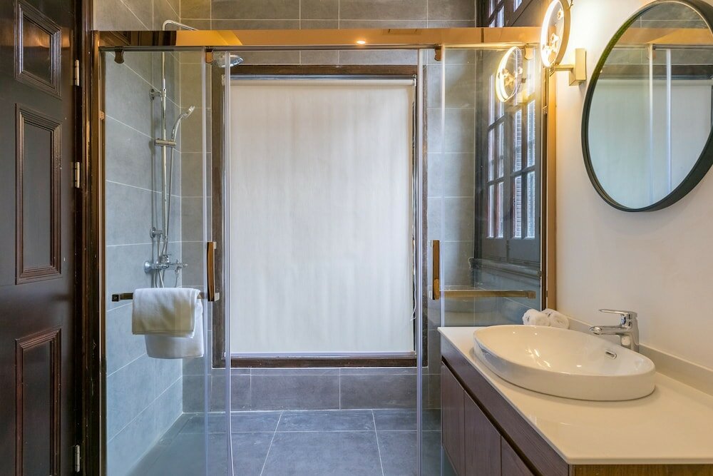 Фото Yi Garden Cultural Hotel Disney Branch