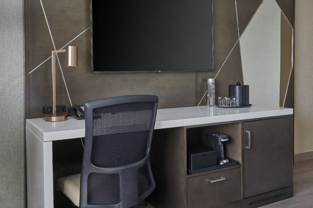 Фото Detroit Marriott Troy