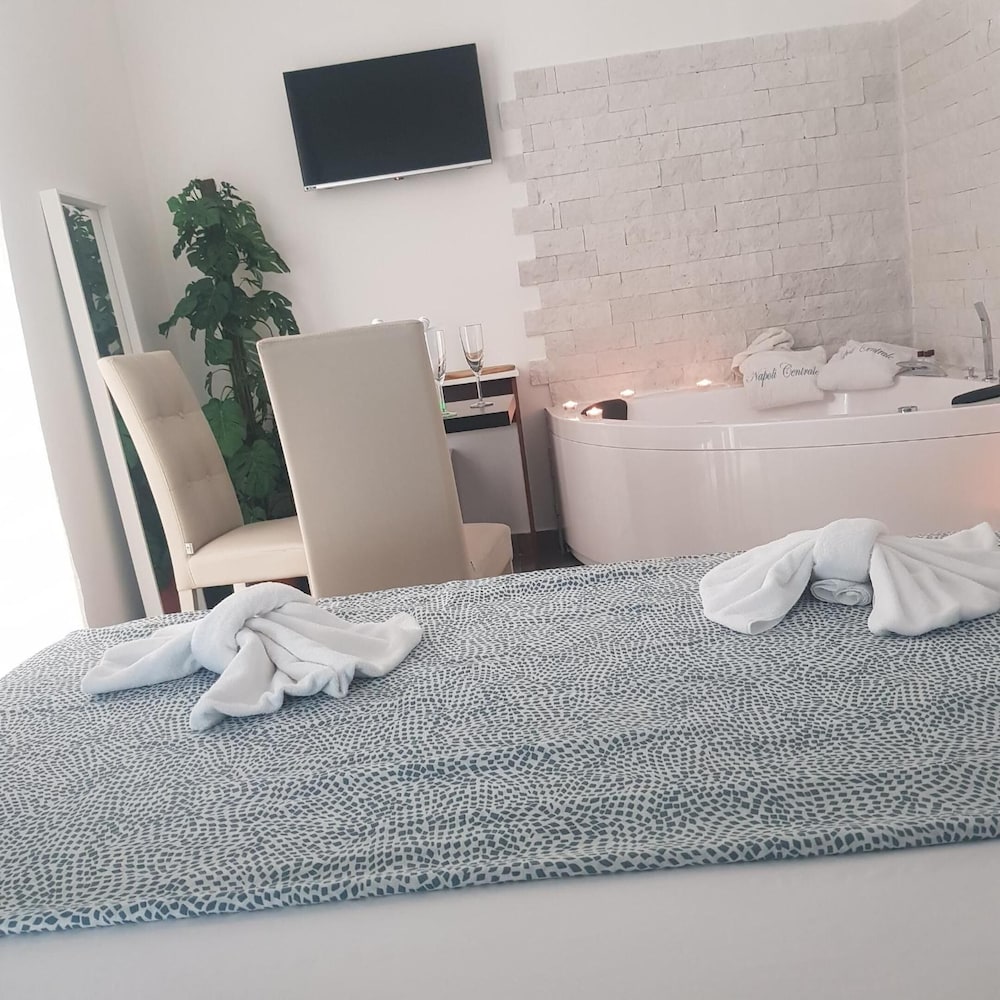 Фото Napoli Centrale Naples