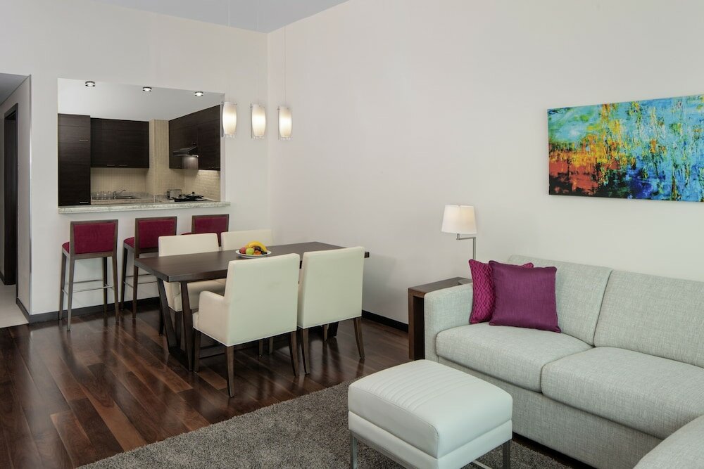 Фото Hyatt Place Dubai Jumeirah Residences