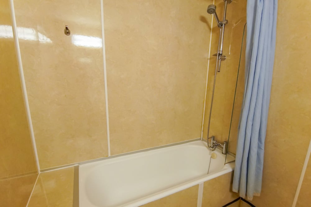 Фото Avoca House Hotel