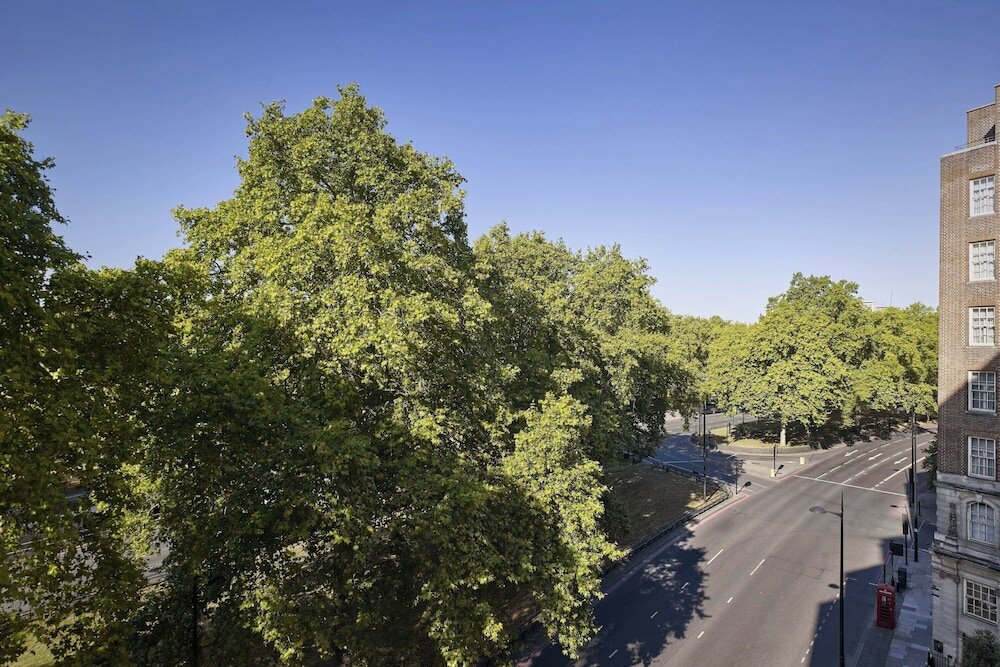 Фото Grosvenor House, A Jw Marriott Hotel