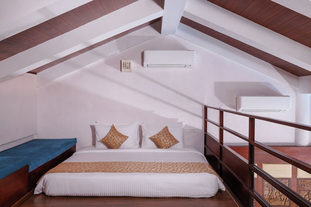 Фото Gokulam Grand Turtle On The Beach