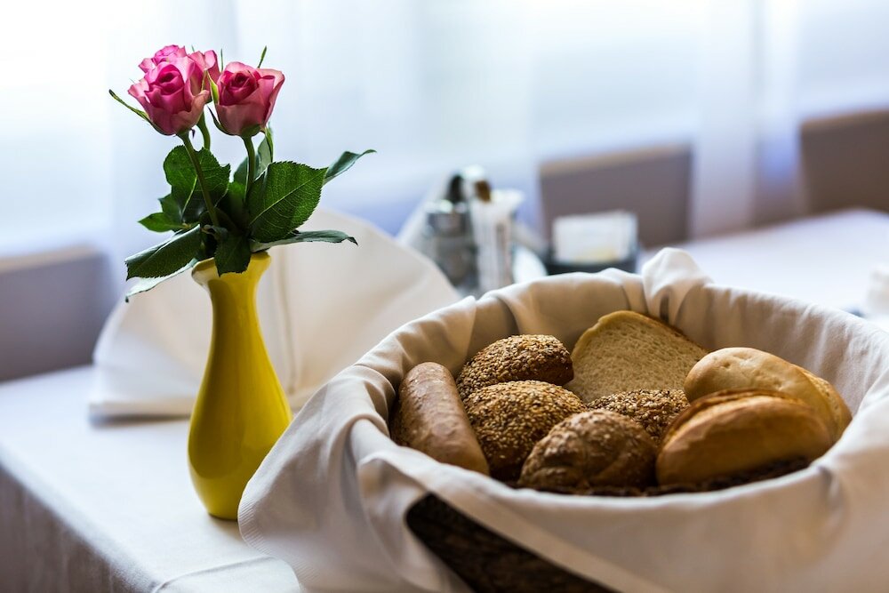 Фото Hotel La Bohemia