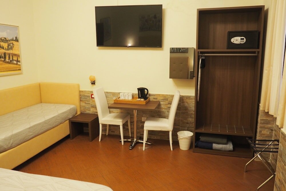 Фото Hotel Ester