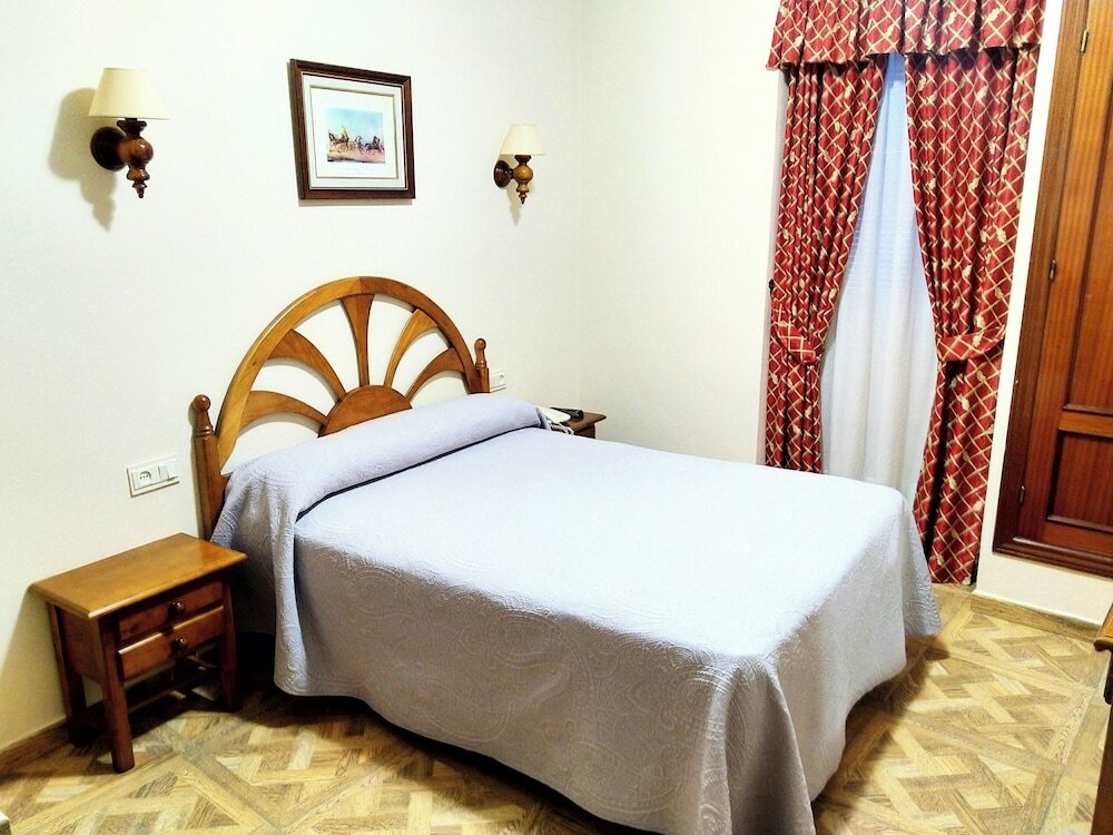 Фото Hostal Bellido