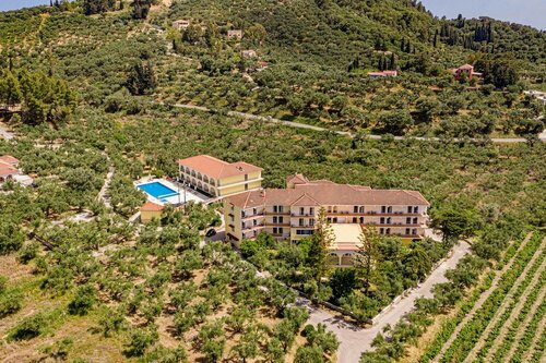 Внешний вид отеля Varres Hotel в Муниципальной единице Закинфийскихе, фото 4