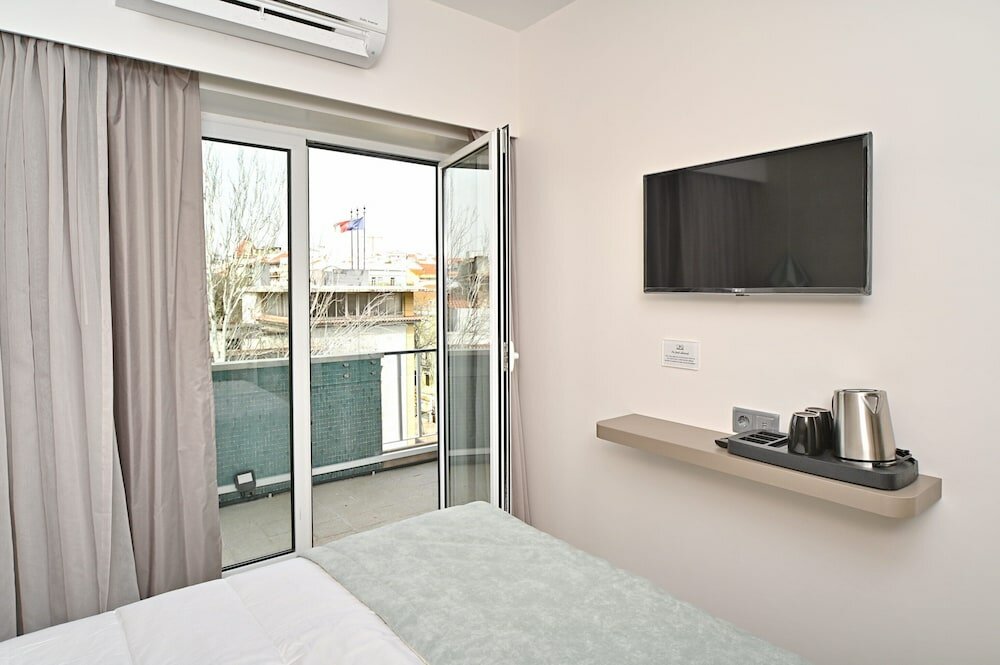 Фото My Charm Lisbon Suites