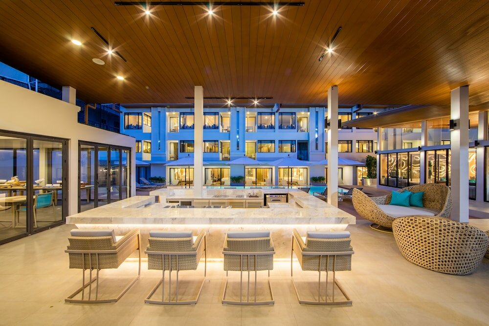 Фото Liv Hotel Phuket Patong Beachfront
