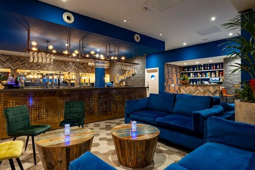 Гостиница Weetwood Hall Conference Centre & Hotel в Лидсе