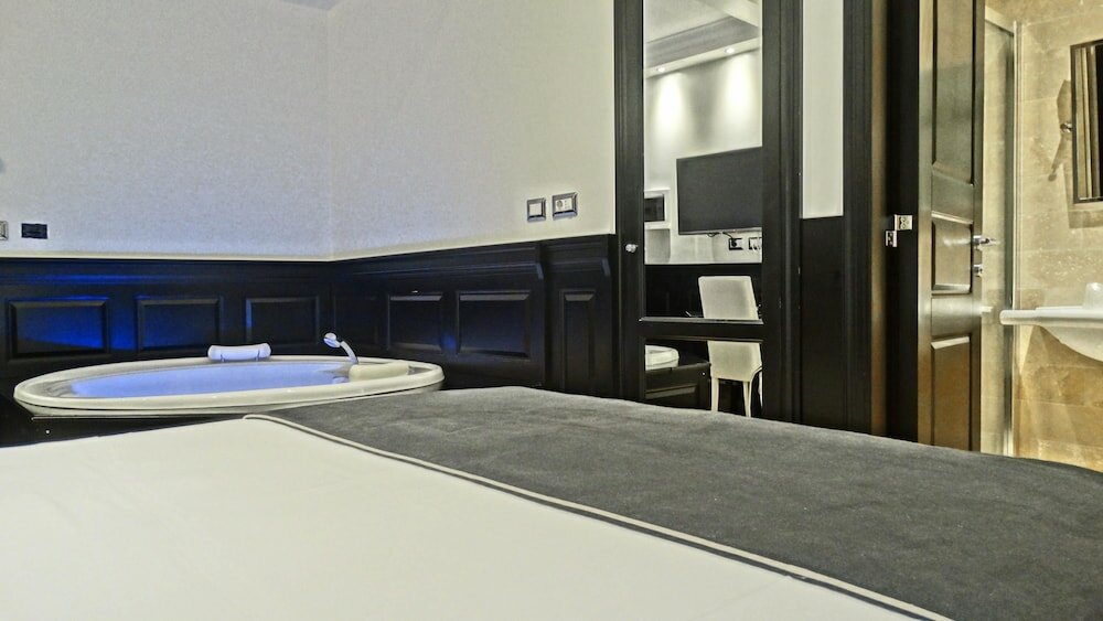 Фото Vaticano Royal Suite