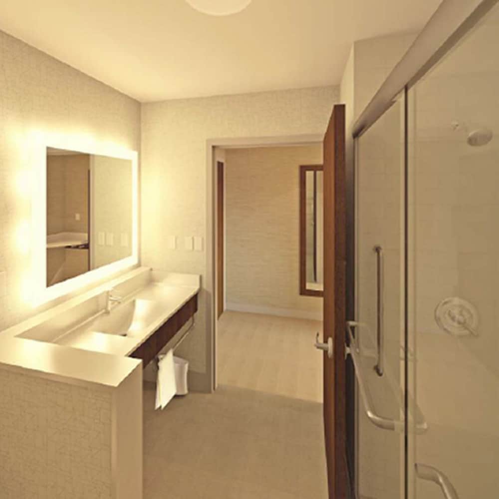 Фото Holiday Inn Express Columbus South - Obetz, an Ihg Hotel