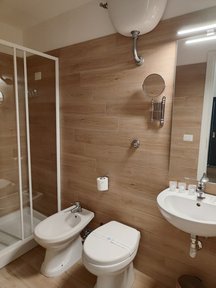 Фото Ideal City Walk