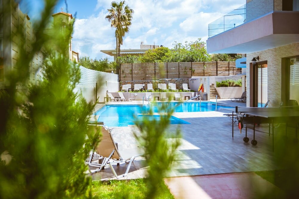 Фото Gregory Comfort Hotel