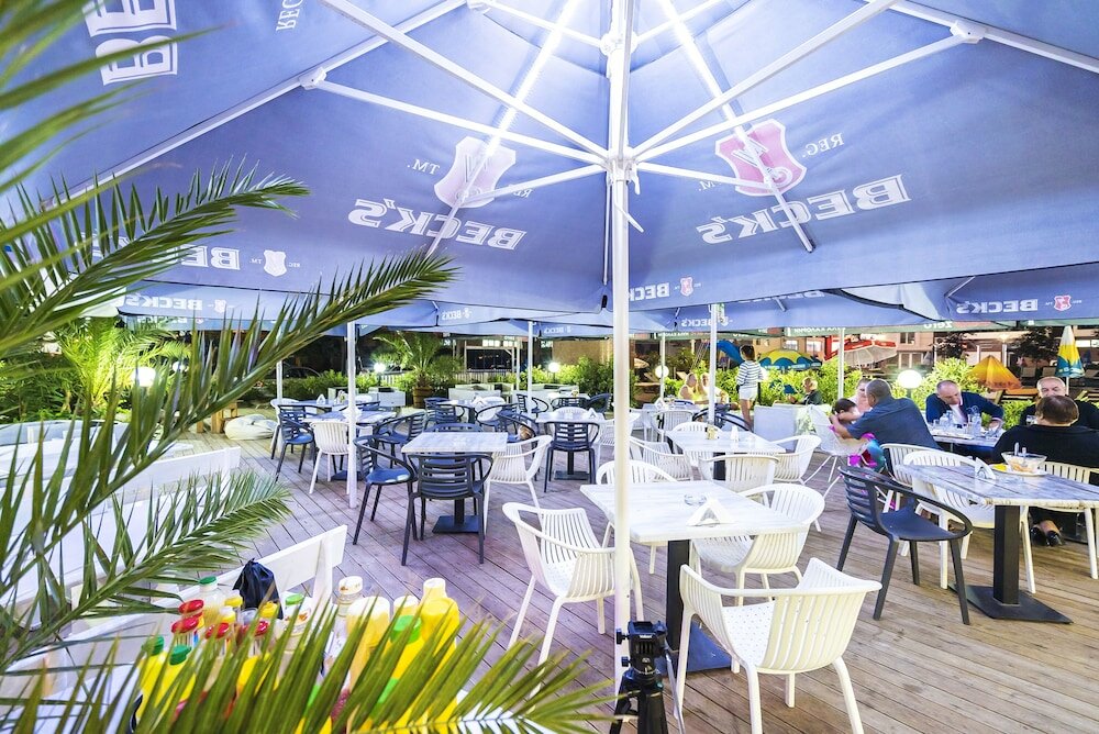 Фото Адмирал Плаза