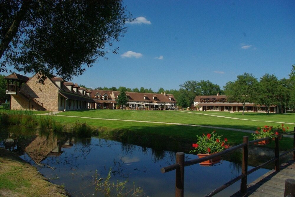 Hotel Loree des Chenes, The Originals Relais, Loiret, photo