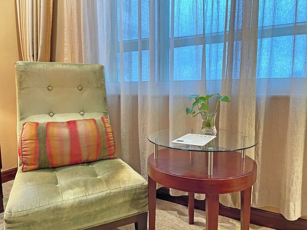 Фото Merry Hotel Shanghai