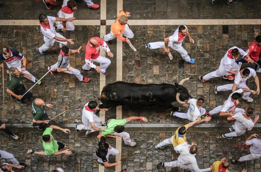 Фото Hotel Pompaelo Urban SPA