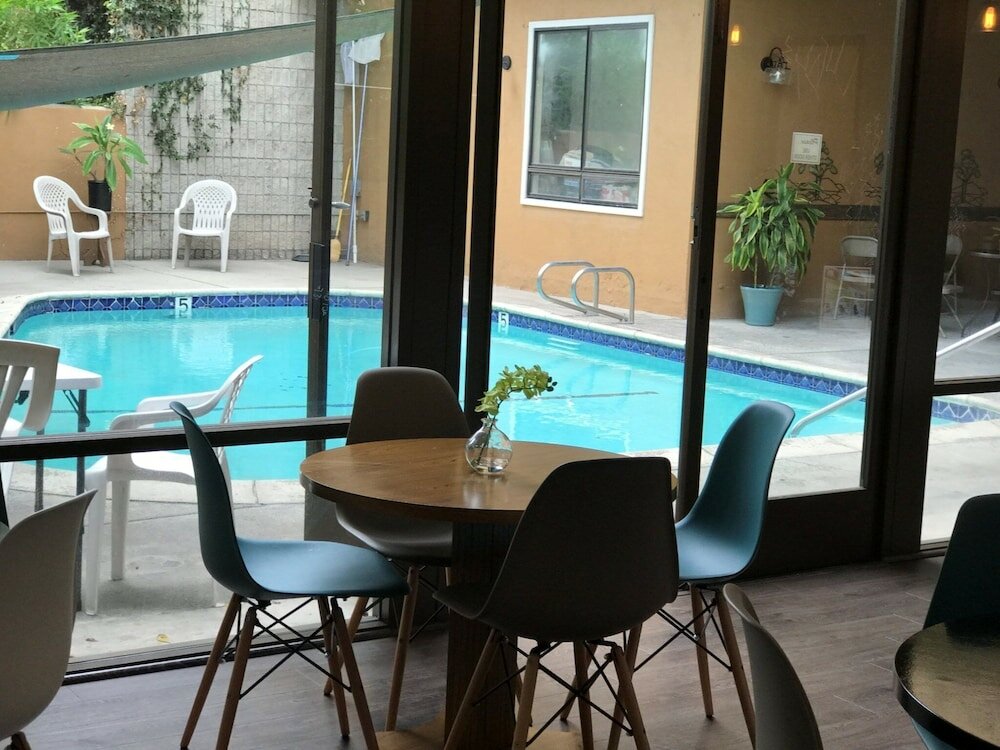 Фото GreenTree Inn & Suites Alhambra