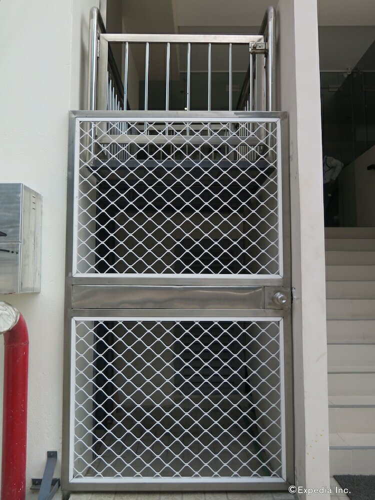 Фото S Hotel and Residences