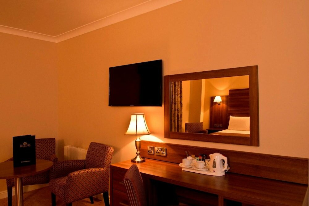 Фото Latterkenny Court Hotel