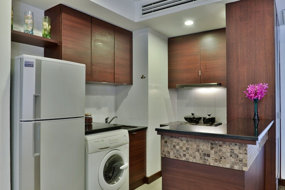 Фото Centre Point Plus Hotel Pratunam