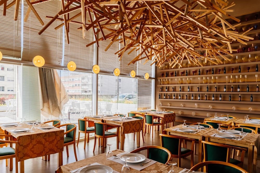 Фото Basic Braga by Axis