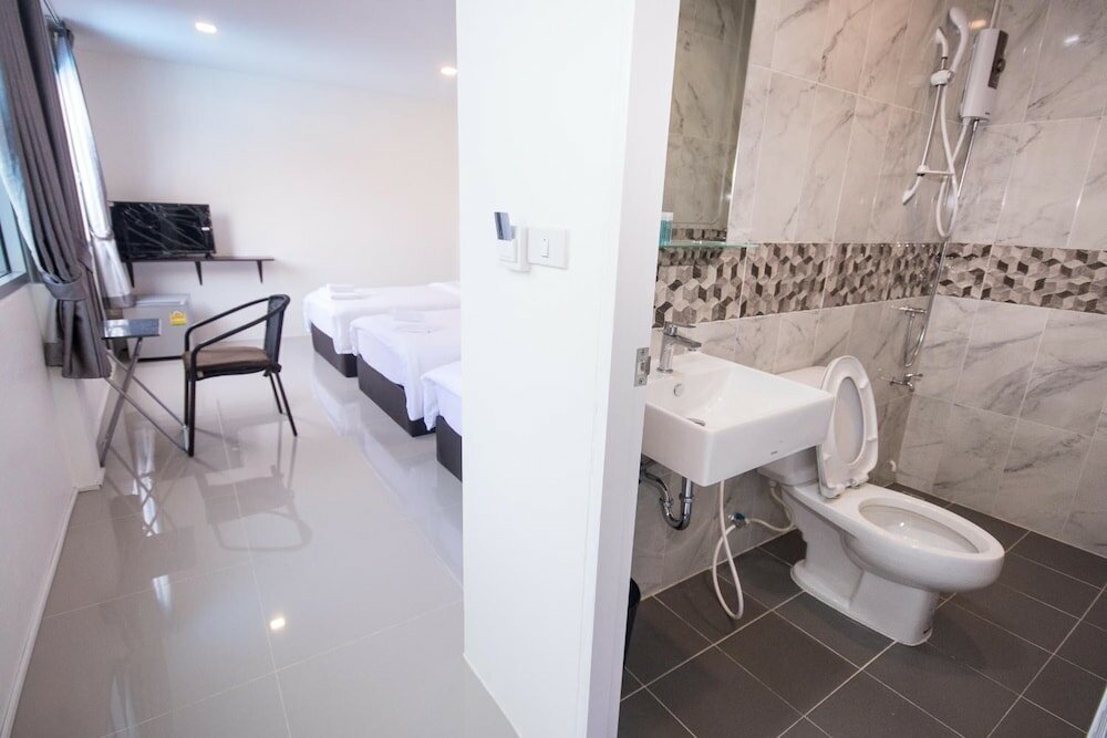 Фото Nina Guesthouse