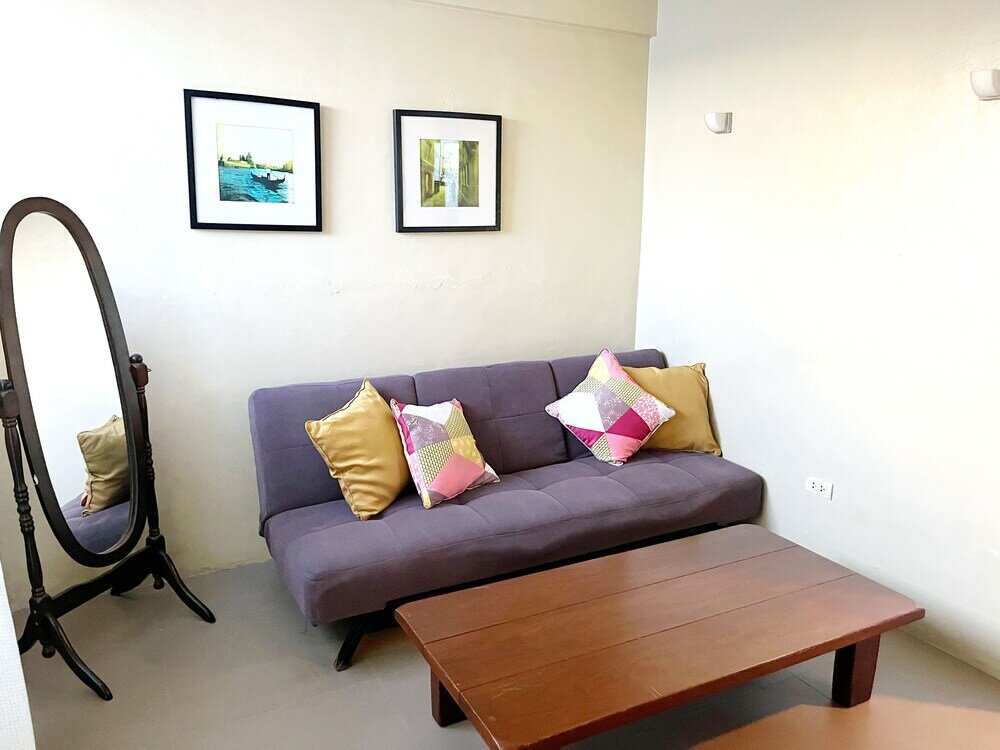 Фото Cinfandel Suites