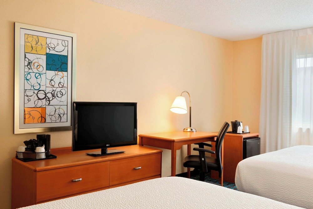 Фото Fairfield Inn & Suites Dallas Plano