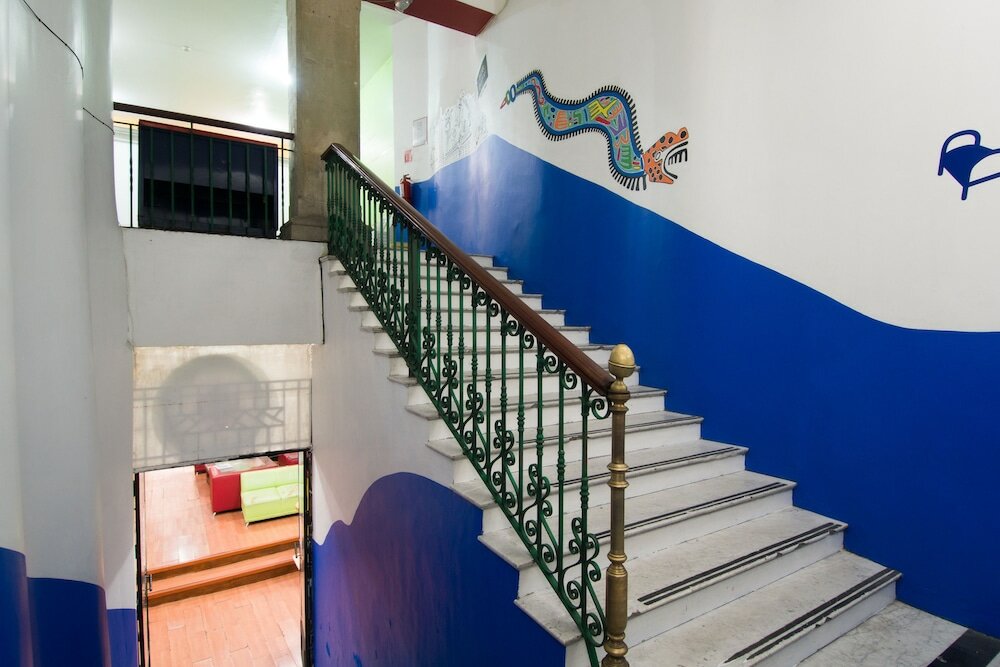 Фото Hostal Amigo