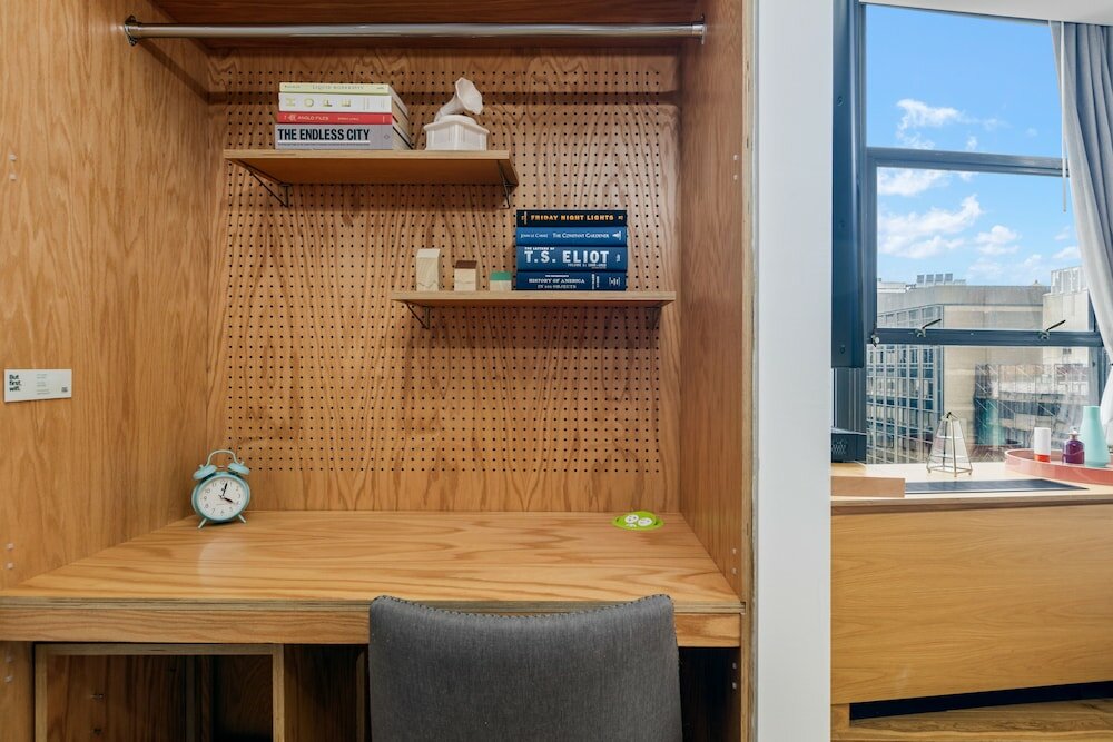 Фото Placemakr Wall Street