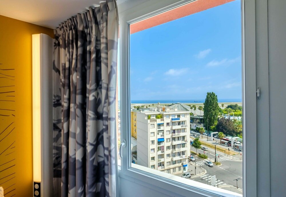 Фото B&b Hotel Nice Aeroport Arenas