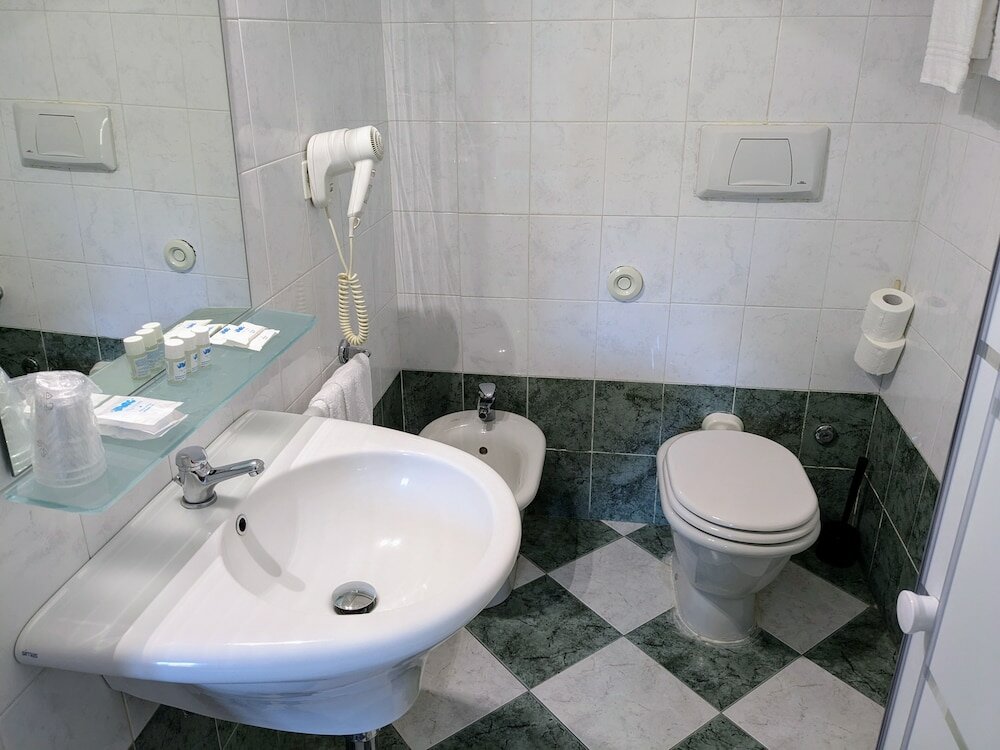 Фото Hotel Soggiorno Athena Pisa