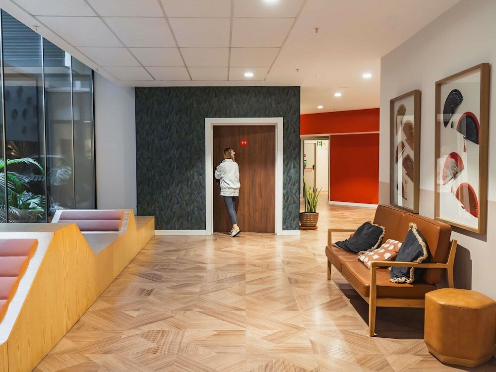 Фото ibis Styles Sevilla City Santa Justa