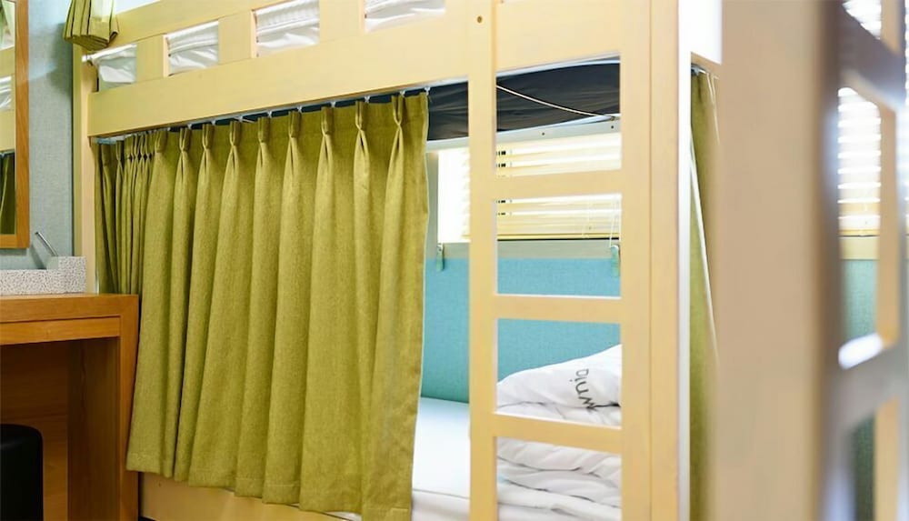 Фото Paulownia Hostel & Guest House