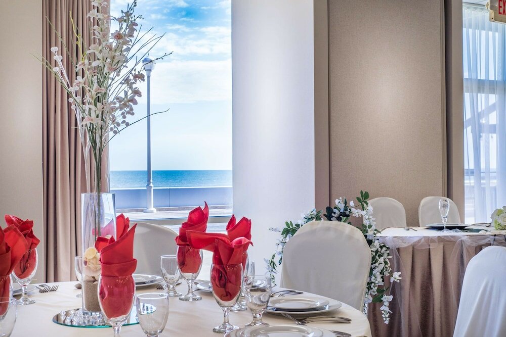 Фото Grand Hotel Ocean City Oceanfront