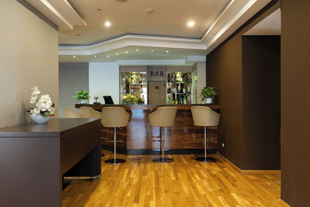 Фото Hotel Royal Caserta