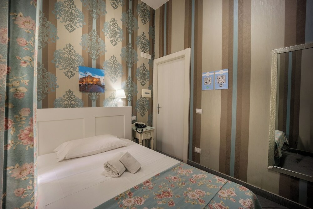 Фото Hotel New Sayonara