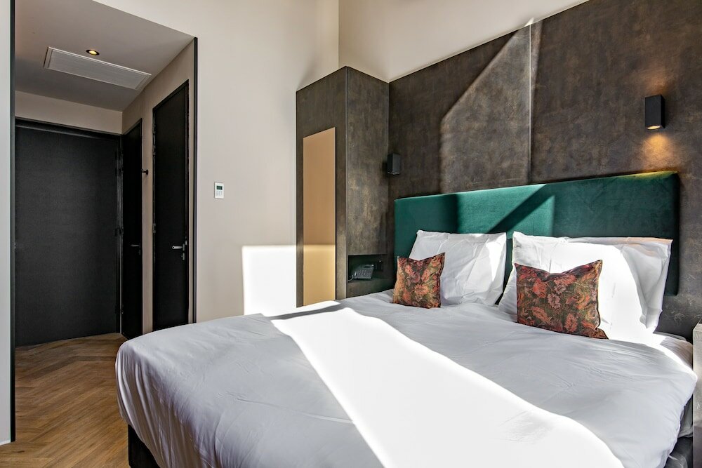Фото Monument Hotel