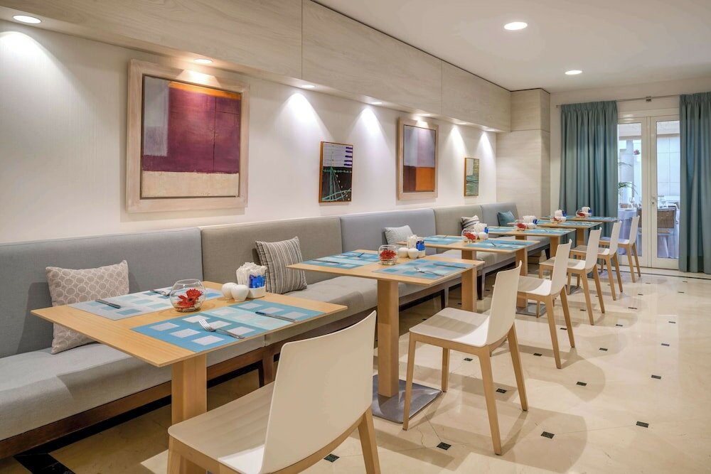 Фото NH Collection Marbella