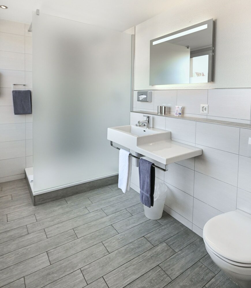 Фото Hotel Baeren Suhr
