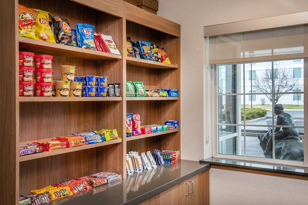 Фото Fairfield Inn & Suites by Marriott Saratoga Malta